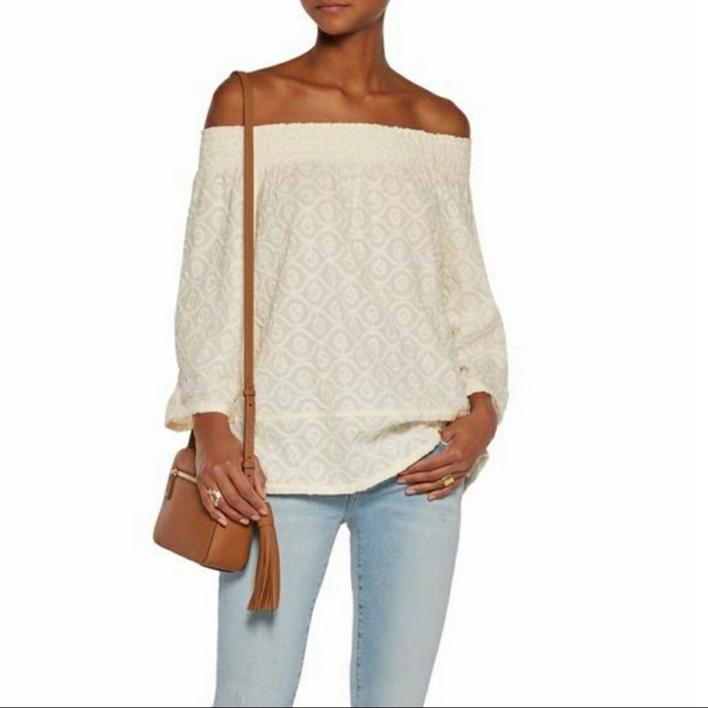 Current/Elliott Off the shoulder top in white / cream (sz 1 / sz small)